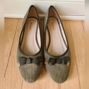 Wanted Ribbed Ballet Flats, Size 8